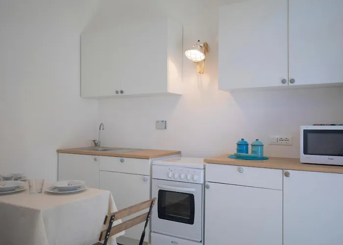 La Triglia 2 - Helloelba Vakantiehuis *